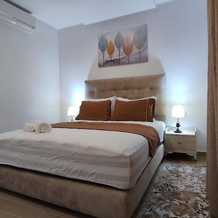 Appartamento Dlx02 Oujda Esterno foto