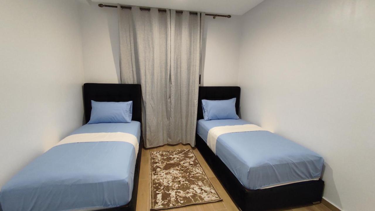 Appartamento Dlx02 Oujda Esterno foto